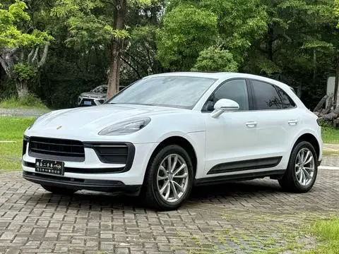 Porsche Macan 2022