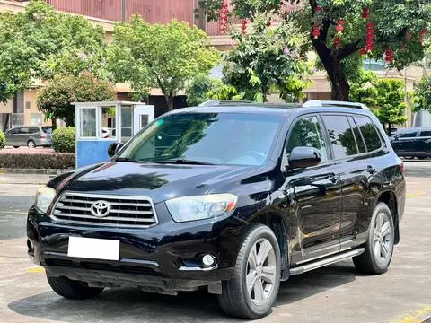 Toyota Highlander 2009 — фото 1