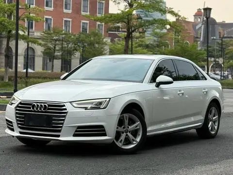 Audi A4L 2017