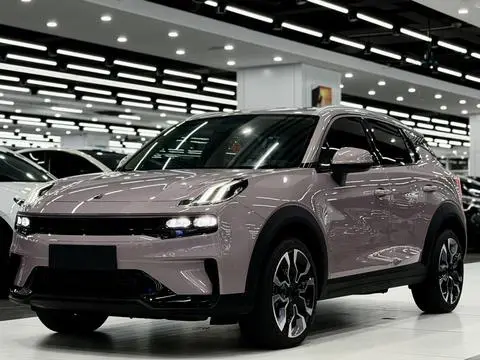 Lynk & Co 06 EM-P 2023