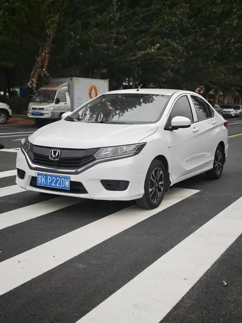 Honda 哥瑞 2016
