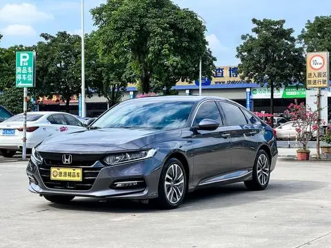 Honda Accord 2018 — фото 1