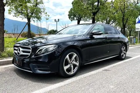 Mercedes-Benz E-Class 2018 — фото 1