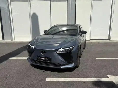Lexus RZ 2023