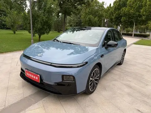 Leapmotor B01 2025