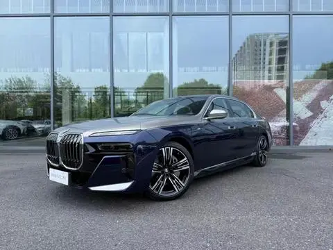 BMW i7 2023