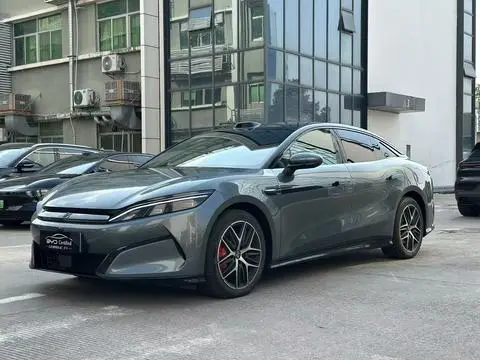 BYD Han L DM 2025