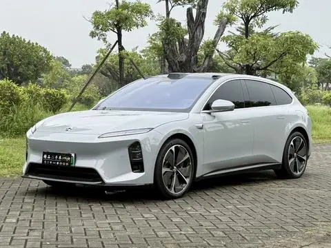 NIO ET5T 2024