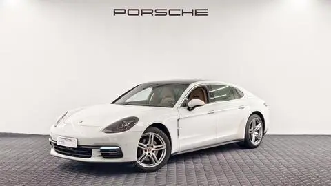 Porsche Panamera 2020 — фото 1