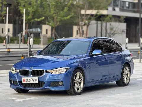 BMW 3 Series 2018 — фото 1