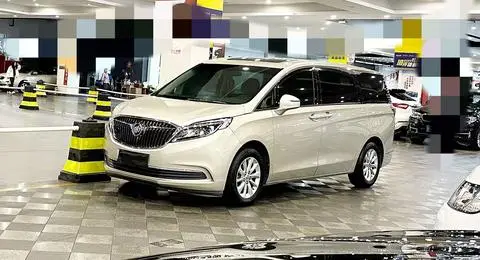 Buick GL8 2017 — фото 1