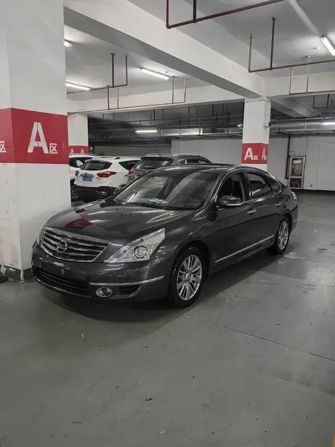 Nissan Teana 2012