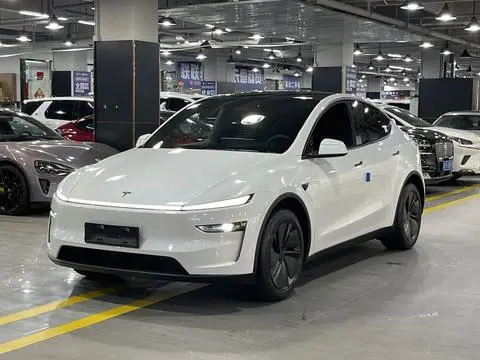 Tesla Model Y 2026