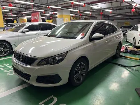 Peugeot 308 2016