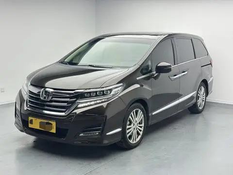 Honda 艾力绅 2016