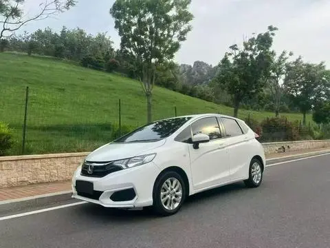 Honda Fit 2018 — фото 1