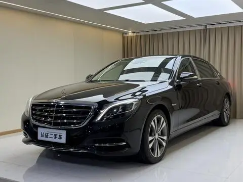 Mercedes-Benz 迈巴赫S-Class 2015