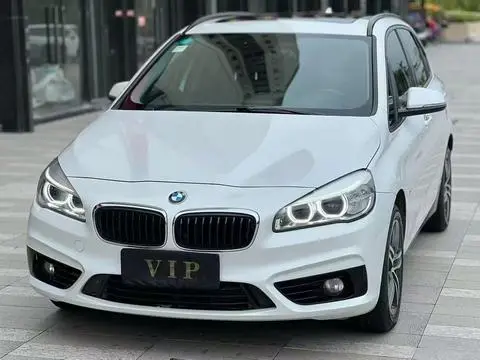 BMW 2 Series 旅行车 2016