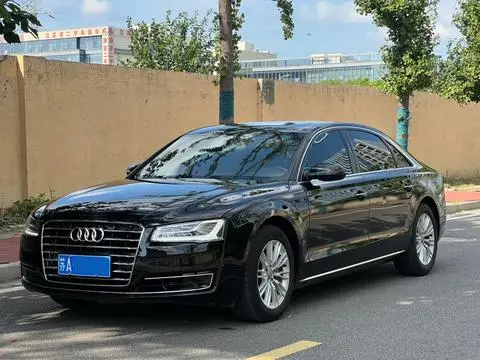 Audi A8 2016