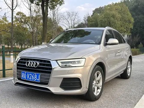 Audi Q3 2018 — фото 1