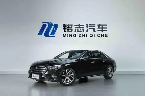 Mercedes-Benz E-Class 2024
