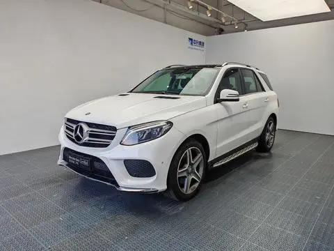 Mercedes-Benz GLE 2015