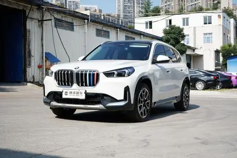 BMW X1 2025 — фото 1