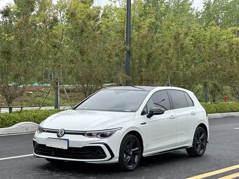 Volkswagen Golf 2023