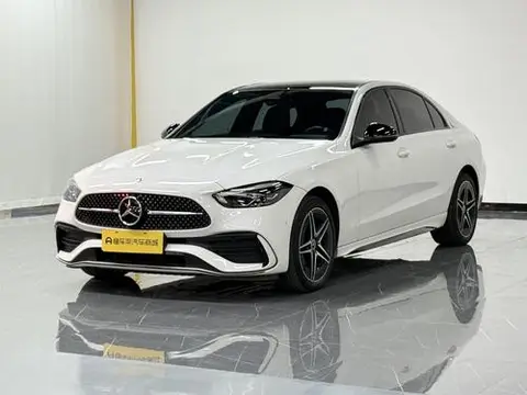 Mercedes-Benz C-Class 2024