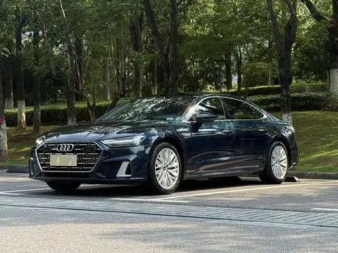 Audi A7L 2024