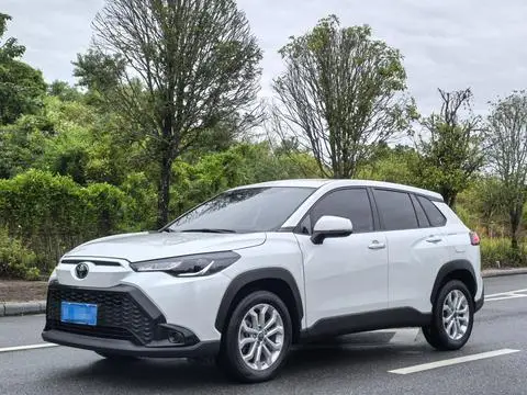 Toyota Frontlander 2022