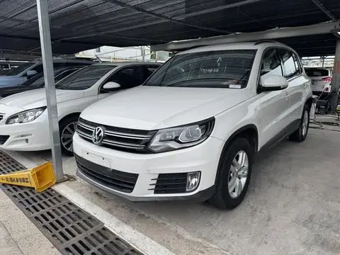 Volkswagen Tiguan 2016 — фото 1