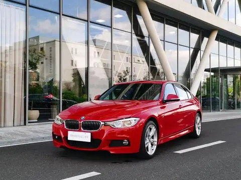 BMW 3 Series 2019 — фото 1