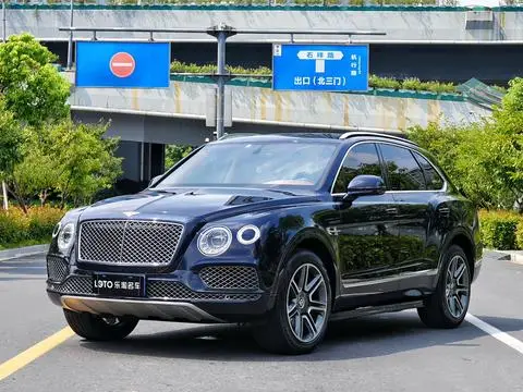 Bentley 添越 2018