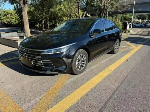 BYD 驱逐舰05 2024