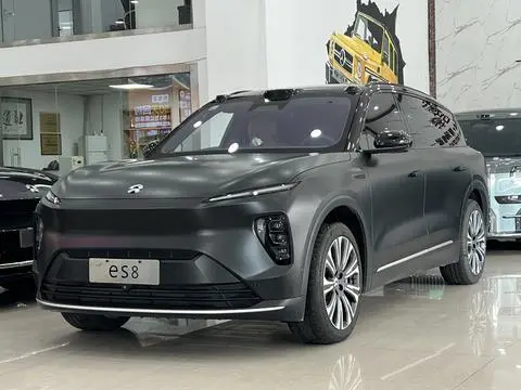 NIO ES8 2024