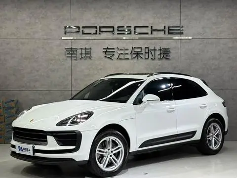Porsche Macan 2022