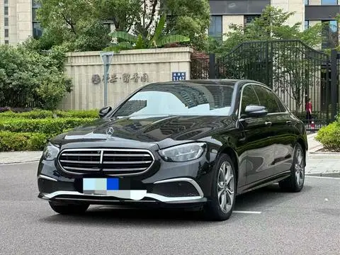 Mercedes-Benz E-Class 2021