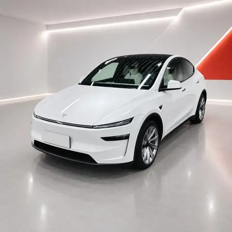 Tesla Model Y 2026 — фото 1