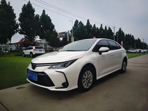 Toyota Corolla 2019 — фото 1