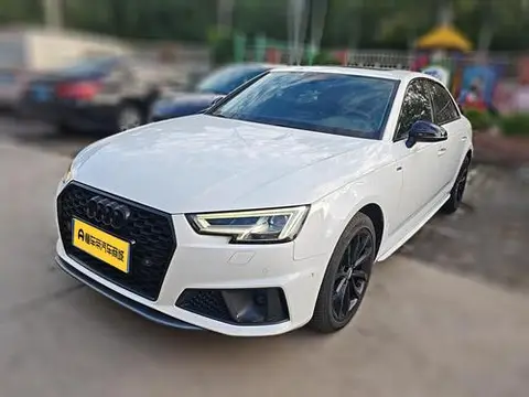 Audi A4L 2019