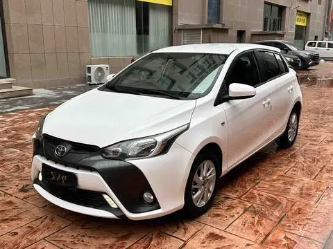 Toyota YARIS L 2016