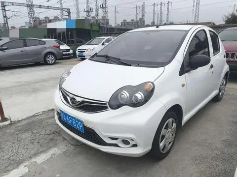 BYD F0 2015