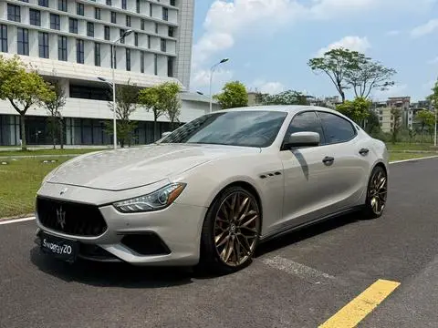 Maserati Ghibli 2014