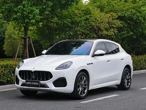 Maserati Grecale 2023