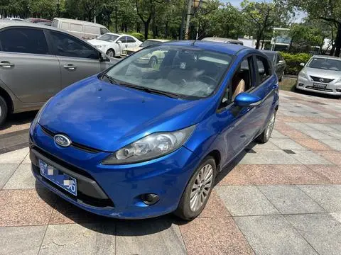 Ford 嘉年华 2011
