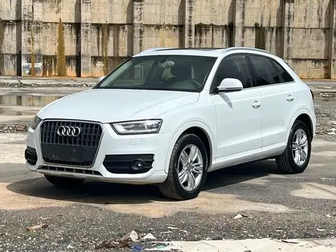 Audi Q3 2015