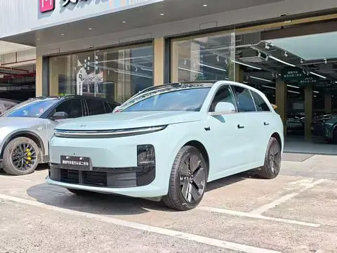 Li L6 2025