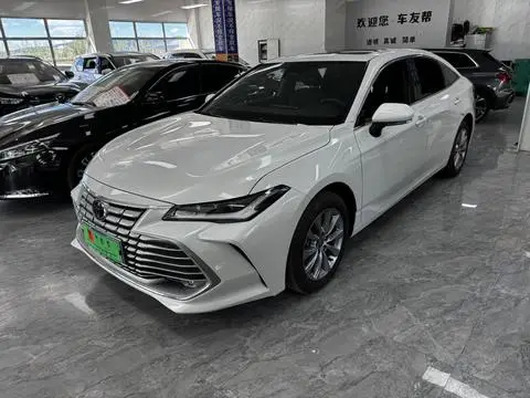 Toyota 亚洲龙 2024