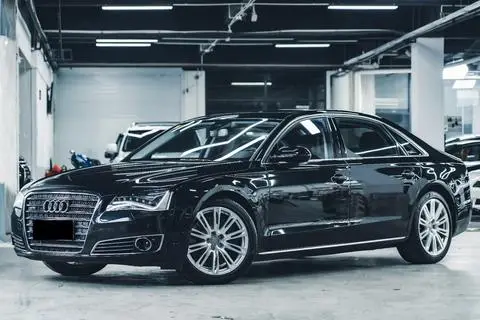 Audi A8 2013 — фото 1
